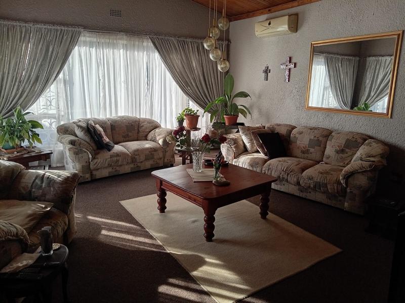 4 Bedroom Property for Sale in Stilfontein North West
